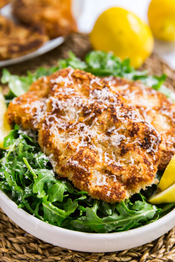Veal Scaloppini Milanese Style background image