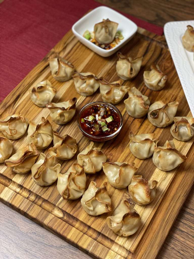 Baked Veal and Shrimp Wontons background image